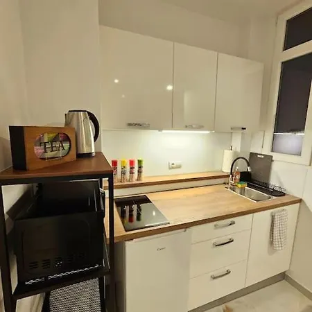Apartment Old Town Promenade I 2 I 55m I Balcony Pressburg